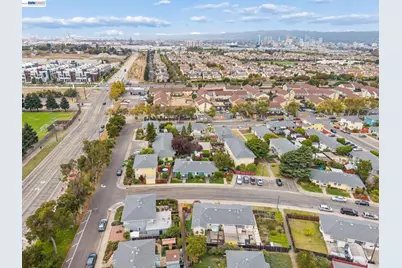 104 Cypress St, Alameda, CA 94501 - Photo 58