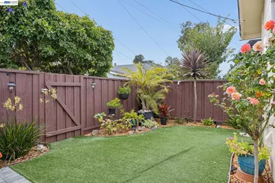 104 Cypress St, Alameda, CA 94501 - Photo 44