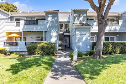 1201 Glen Cove Pkwy #1510, Vallejo, CA 94591 - Photo 2