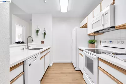1201 Glen Cove Pkwy #1510, Vallejo, CA 94591 - Photo 8