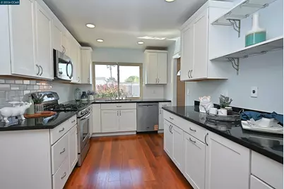 4836 Boxer Blvd, Concord, CA 94521 - Photo 12