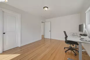 8011 Sunkist Dr, Oakland, CA 94605 - Photo 12