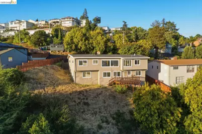 8011 Sunkist Dr, Oakland, CA 94605 - Photo 30
