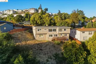 8011 Sunkist Dr, Oakland, CA 94605 - Photo 30