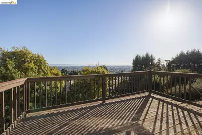 8011 Sunkist Dr, Oakland, CA 94605 - Photo 24