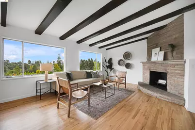 4678 Geranium Pl, Oakland, CA 94619 - Photo 2