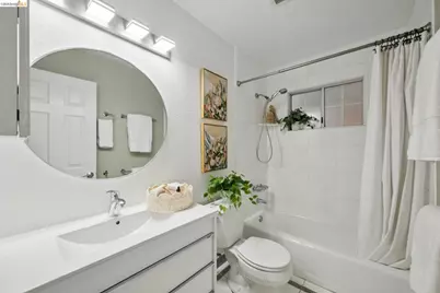 5250 Leona Street, Oakland, CA 94619 - Photo 26