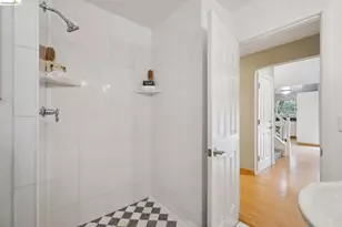5250 Leona St, Oakland, CA 94619 - Photo 20