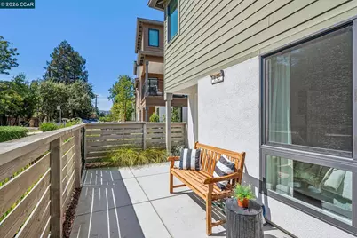 132 Pioneer Ave, Walnut Creek, CA 94597 - Photo 2