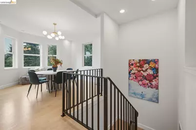 6375 Longcroft Dr, Oakland, CA 94611 - Photo 8