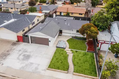 805 Calero St, Milpitas, CA 95035 - Photo 38