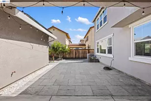 255 Bella Serata Ave, Mountain House, CA 95391 - Photo 42