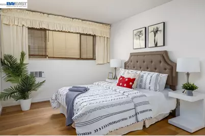 2137 Otis Dr #204, Alameda, CA 94501 - Photo 12