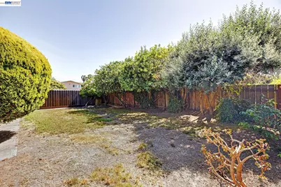 650 Greer Ave, San Leandro, CA 94579 - Photo 28