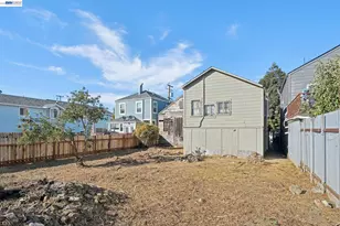 1717 9th St, Oakland, CA 94607 - Photo 32