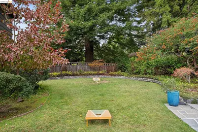 18 Arlington Ct, Kensington, CA 94707 - Photo 26