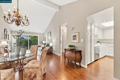 231 Charter Oak Cir, Walnut Creek, CA 94597 - Photo 14