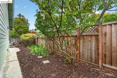 29 Captains Dr, Alameda, CA 94502 - Photo 78