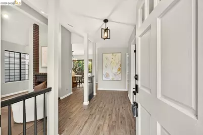 29 Captains Dr, Alameda, CA 94502 - Photo 10