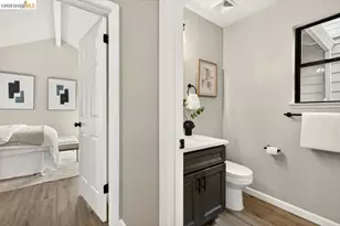 29 Captains Dr, Alameda, CA 94502 - Photo 58