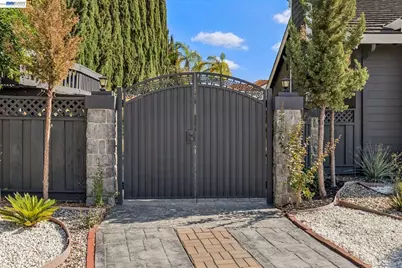 3426 San Saba Dr, San Jose, CA 95148 - Photo 86