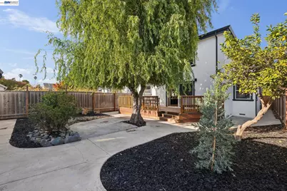 940 Idaho St, San Mateo, CA 94402 - Photo 68
