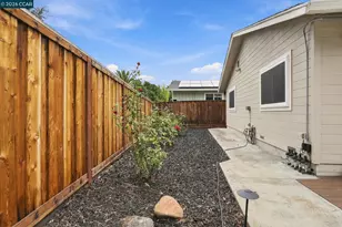 1719 Greentree Dr, Concord, CA 94521 - Photo 52