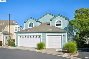 37 Oak Park Dr, Alameda, CA 94502 - Photo 2