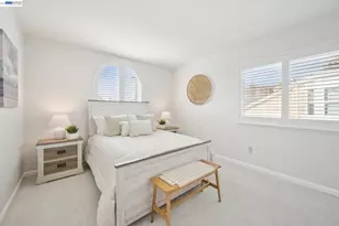 37 Oak Park Dr, Alameda, CA 94502 - Photo 46