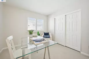 37 Oak Park Dr, Alameda, CA 94502 - Photo 40