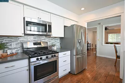 1124 Bush St, Martinez, CA 94553 - Photo 12