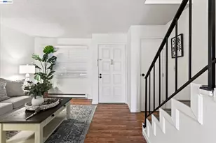 2205 San Antonio Ave, Alameda, CA 94501 - Photo 4
