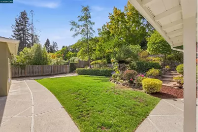 57 Lombardy Ln, Orinda, CA 94563 - Photo 44