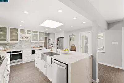 57 Lombardy Ln, Orinda, CA 94563 - Photo 10