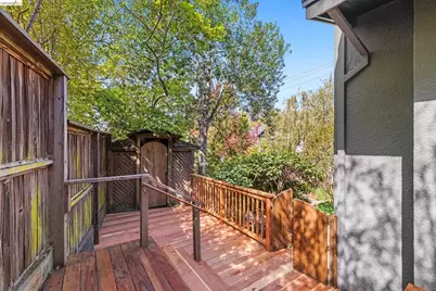 328 Ramona Ave, Piedmont, CA 94611 - Photo 52