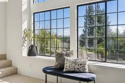 836 Navaronne Way, Concord, CA 94518 - Photo 36