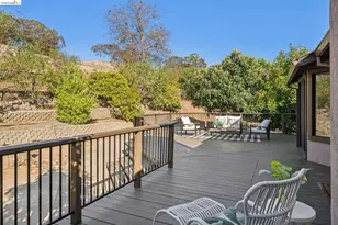 836 Navaronne Way, Concord, CA 94518 - Photo 80