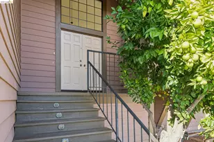 836 Navaronne Way, Concord, CA 94518 - Photo 4