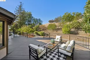 836 Navaronne Way, Concord, CA 94518 - Photo 78