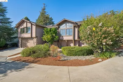 836 Navaronne Way, Concord, CA 94518 - Photo 2