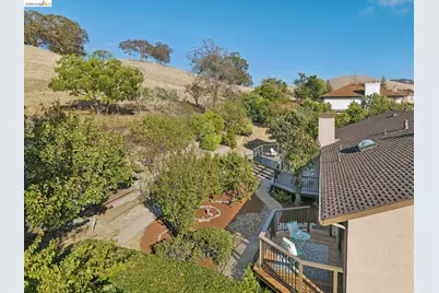 836 Navaronne Way, Concord, CA 94518 - Photo 94