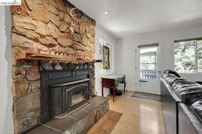 14358 Plover Way, Grass Valley, CA 95949 - Photo 12