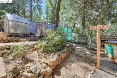 14358 Plover Way, Grass Valley, CA 95949 - Photo 32