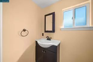 5324 Hobart Ave, Stockton, CA 95215 - Photo 14