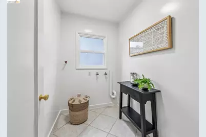 4737 Virginia Ave, Oakland, CA 94619 - Photo 20