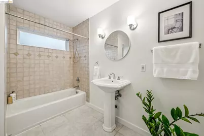 4737 Virginia Ave, Oakland, CA 94619 - Photo 44