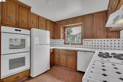 2014 Buena Vista Ave, Alameda, CA 94501 - Photo 32