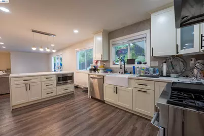 214 Devon Ave, Pleasant Hill, CA 94523 - Photo 18
