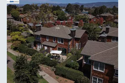 204 Centre Ct, Alameda, CA 94502 - Photo 36