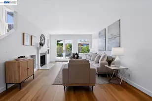 204 Centre Ct, Alameda, CA 94502 - Photo 2